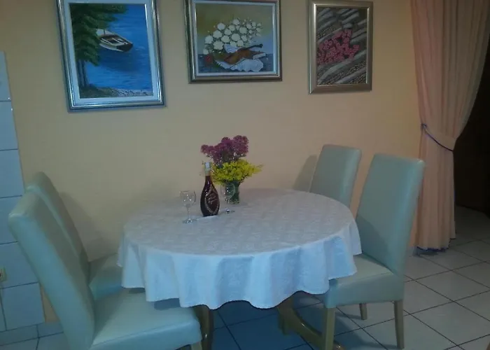 Milenka Apartman Rogoznica (Sibenik-Knin)